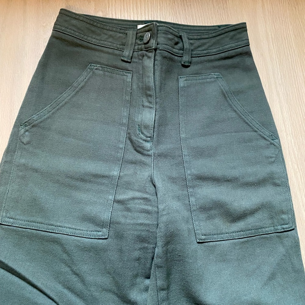 Aritzia Modern Utility Pant
